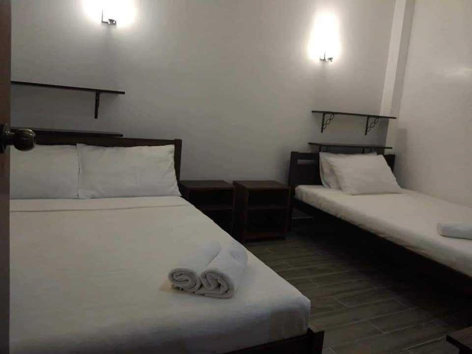 Casa Mia Inn Dauis エクステリア 写真