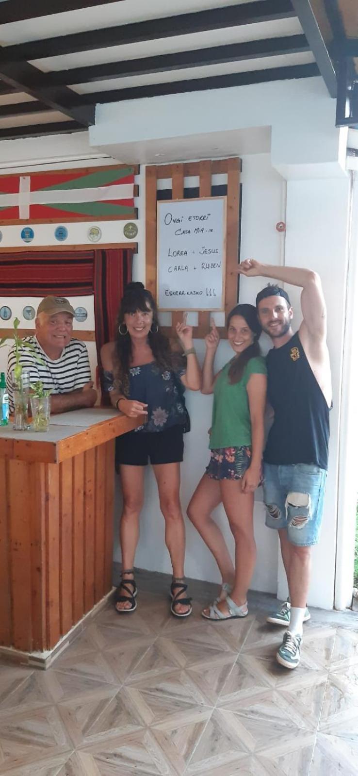 Casa Mia Inn Dauis エクステリア 写真