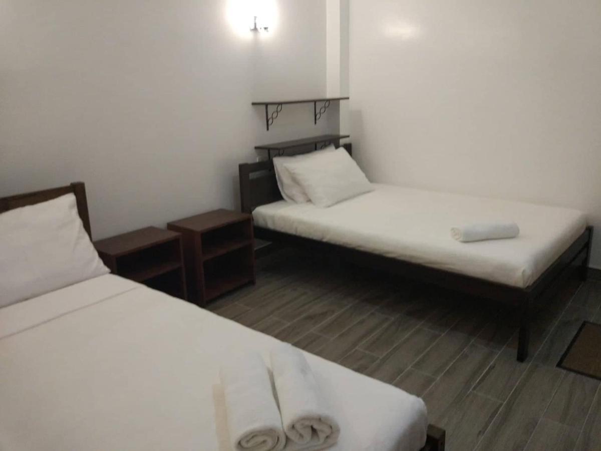 Casa Mia Inn Dauis エクステリア 写真
